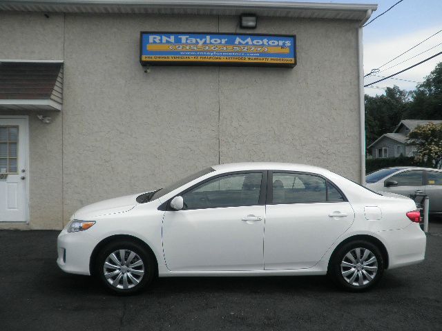 2012 Toyota Corolla Supercab Flareside XL