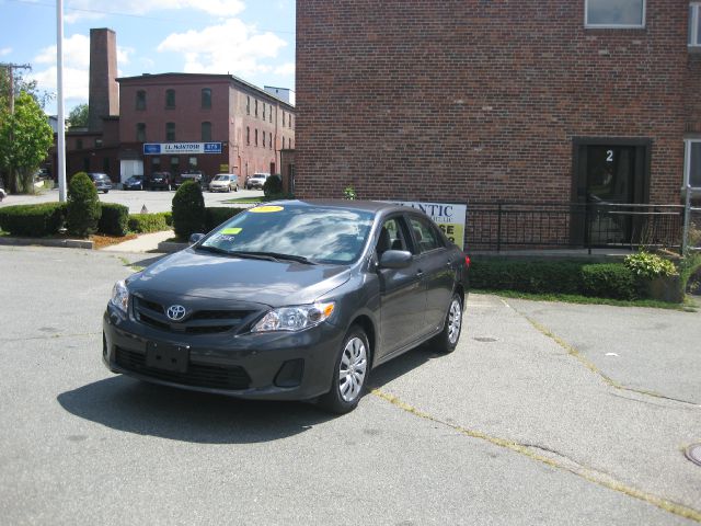 2012 Toyota Corolla Supercab Flareside XL