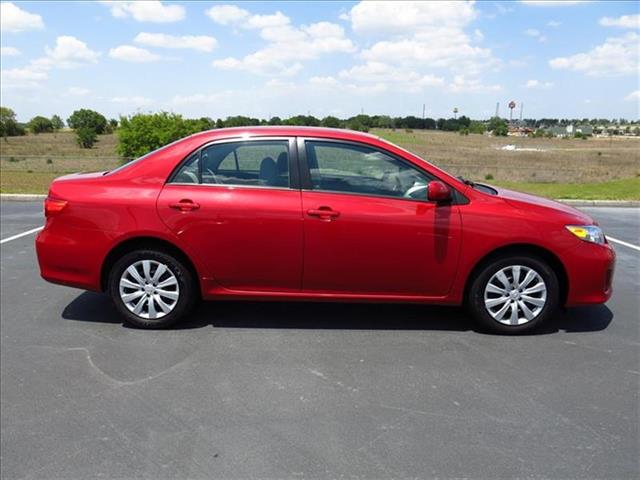 2012 Toyota Corolla Supercab Flareside XL