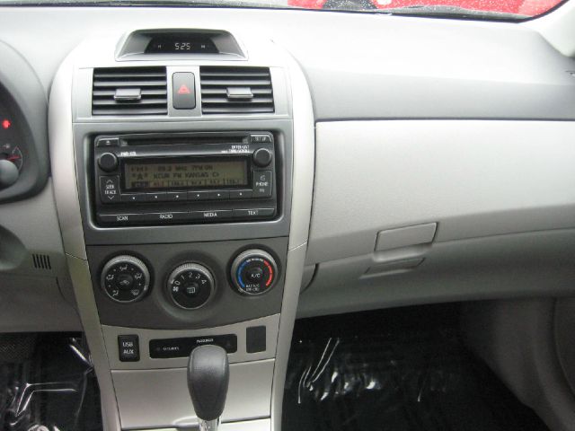 2012 Toyota Corolla Supercab Flareside XL