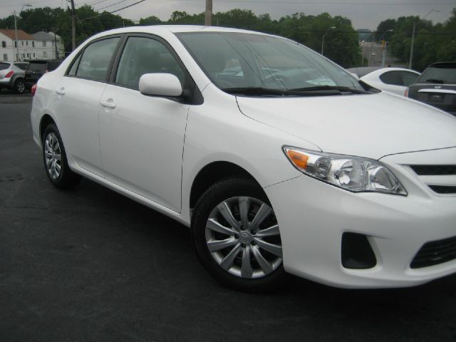 2012 Toyota Corolla Supercab Flareside XL