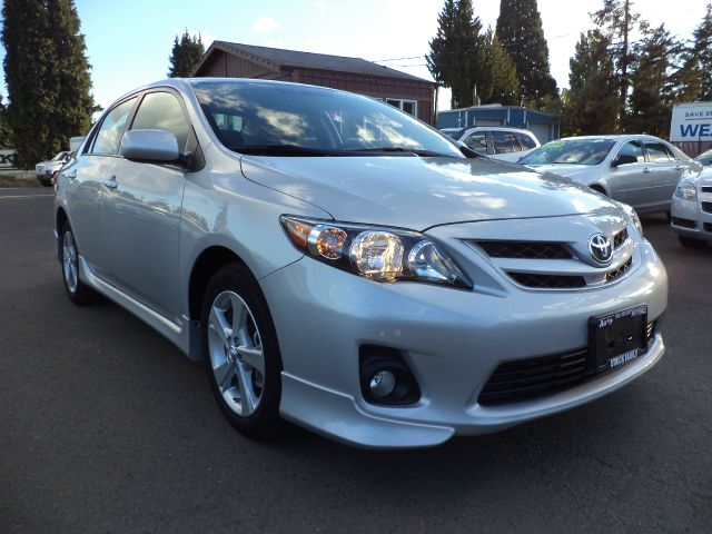 2012 Toyota Corolla Supercab Flareside XL