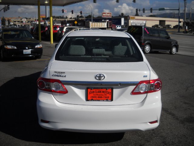 2012 Toyota Corolla Supercab Flareside XL