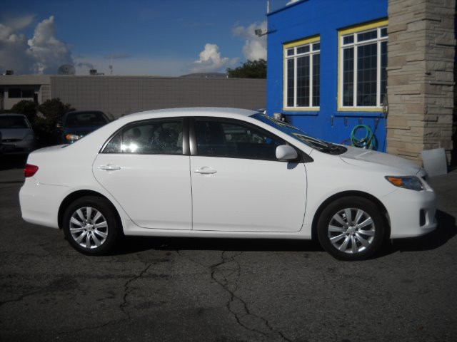 2012 Toyota Corolla Supercab Flareside XL