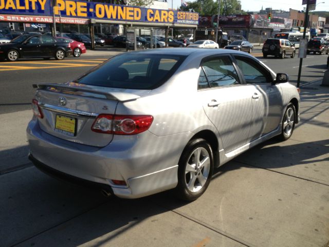 2012 Toyota Corolla V6 Sport Sedan