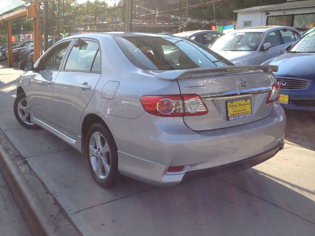 2012 Toyota Corolla V6 Sport Sedan