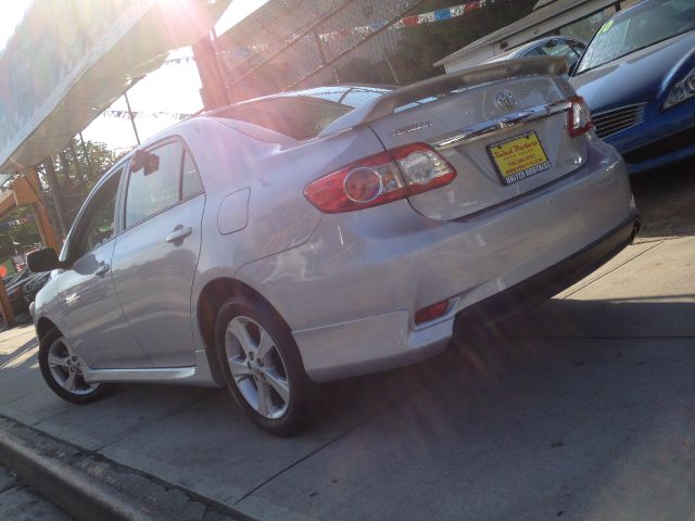 2012 Toyota Corolla V6 Sport Sedan