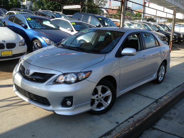 2012 Toyota Corolla V6 Sport Sedan