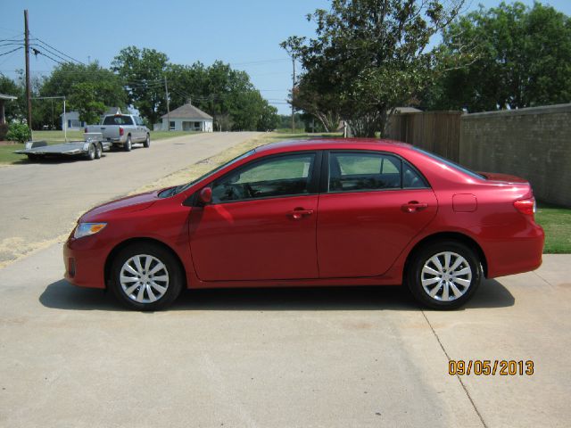 2012 Toyota Corolla Supercab Flareside XL