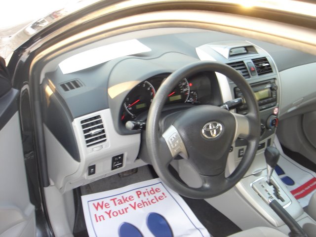 2012 Toyota Corolla Supercab Flareside XL