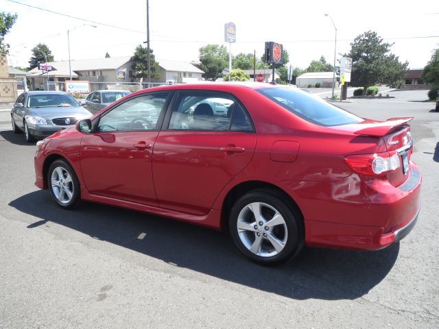 2012 Toyota Corolla Supercab Flareside XL