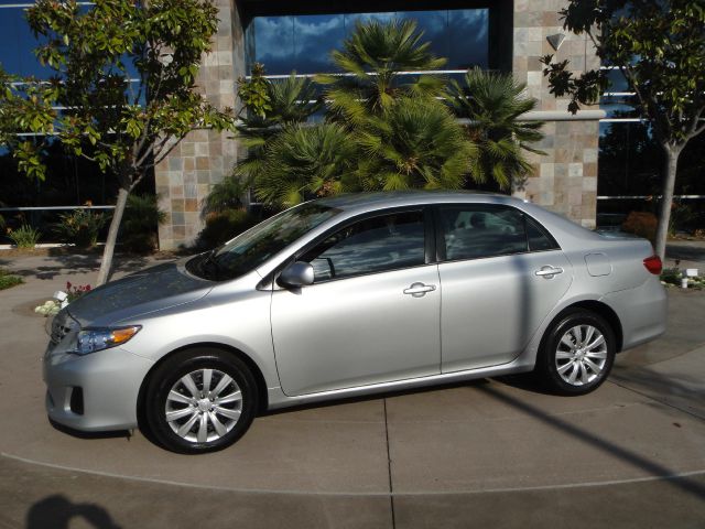 2013 Toyota Corolla Supercab Flareside XL