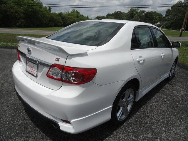 2013 Toyota Corolla XR