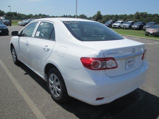 2013 Toyota Corolla ESi