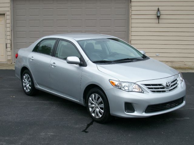 2013 Toyota Corolla Supercab Flareside XL