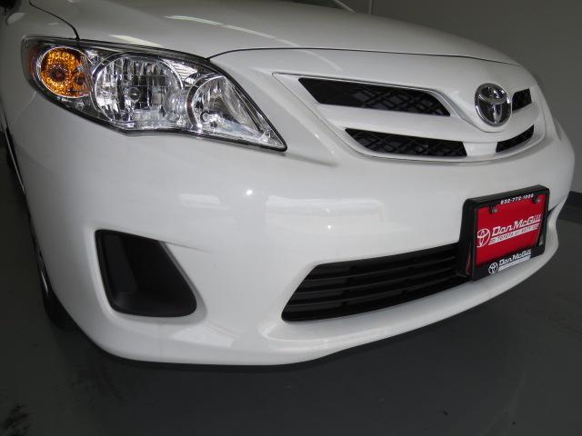 2013 Toyota Corolla ESi