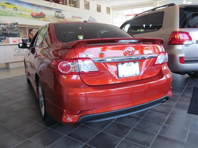 2013 Toyota Corolla 4Dr GT