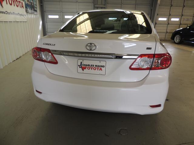 2013 Toyota Corolla X