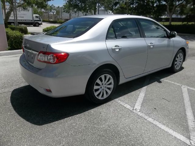 2013 Toyota Corolla Supercab Flareside XL