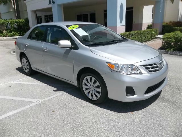 2013 Toyota Corolla Supercab Flareside XL