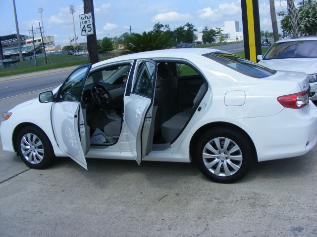 2013 Toyota Corolla Supercab Flareside XL