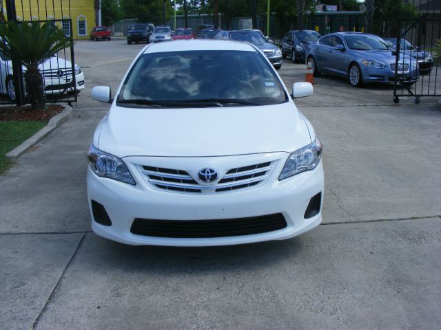 2013 Toyota Corolla Supercab Flareside XL