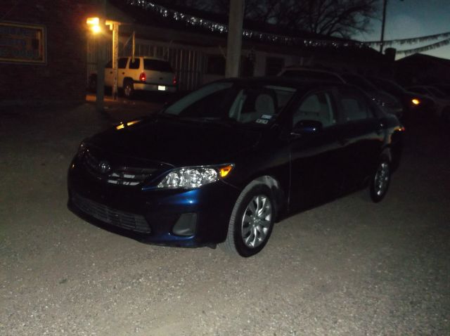 2013 Toyota Corolla Supercab Flareside XL