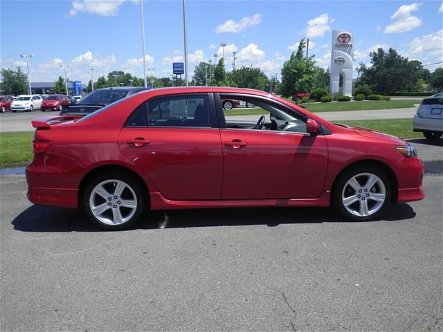 2013 Toyota Corolla XR