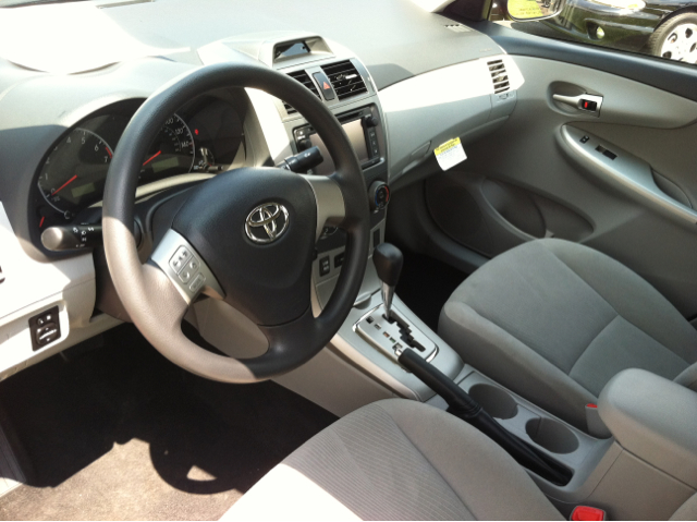 2013 Toyota Corolla Supercab Flareside XL