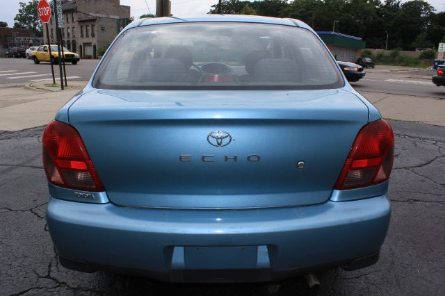 2002 Toyota Echo FX4 Crew Cab