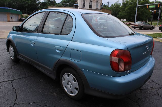 2002 Toyota Echo FX4 Crew Cab