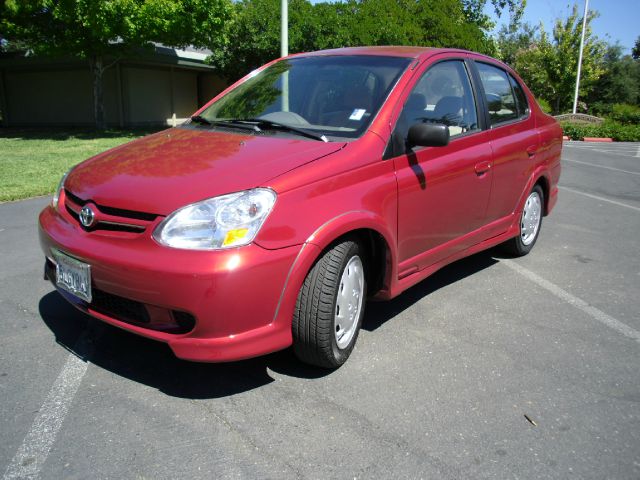 2004 Toyota Echo FX4 Crew Cab