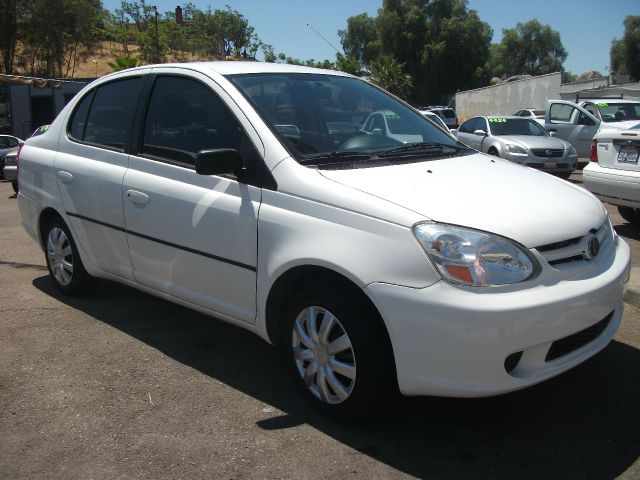 2005 Toyota Echo FX4 Crew Cab