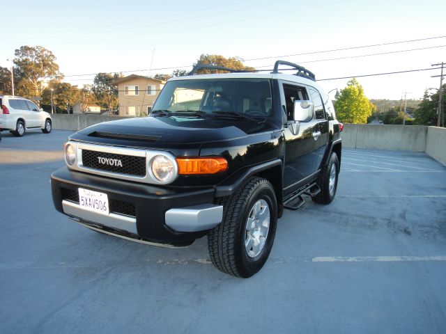 2007 Toyota FJ Cruiser Limited - 4X4 Quadra Drive