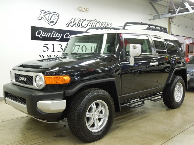 2007 Toyota FJ Cruiser Overland Sport Utility 4D