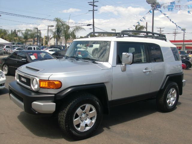 2007 Toyota FJ Cruiser Limited - 4X4 Quadra Drive