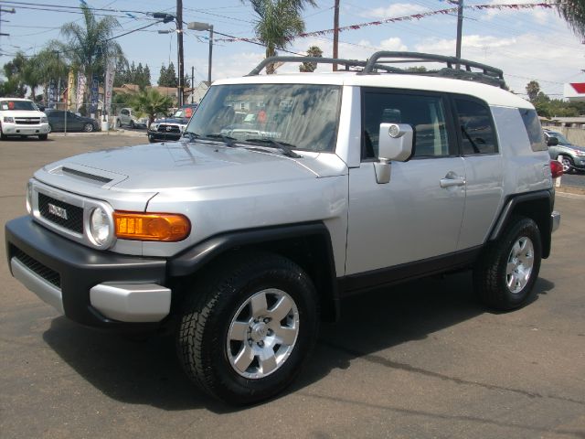 2007 Toyota FJ Cruiser Limited - 4X4 Quadra Drive