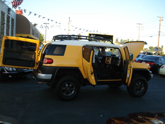 2007 Toyota FJ Cruiser 2500hd LT3 4WD