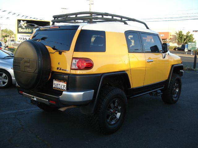 2007 Toyota FJ Cruiser 2500hd LT3 4WD