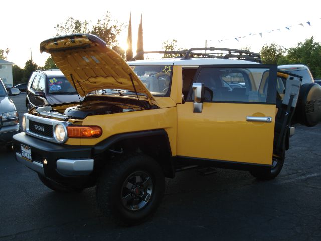 2007 Toyota FJ Cruiser 2500hd LT3 4WD