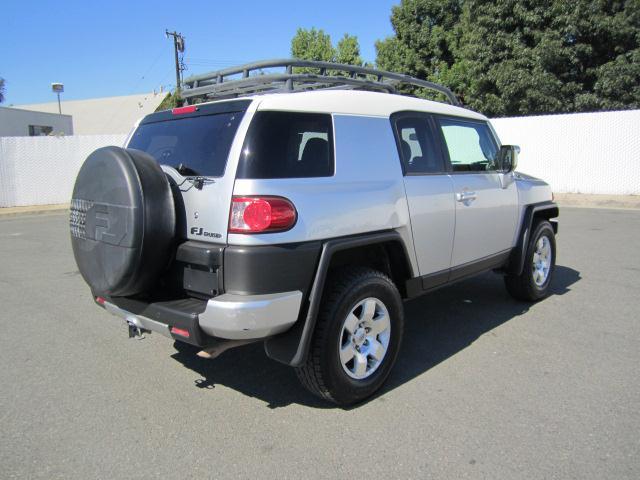 2007 Toyota FJ Cruiser XR