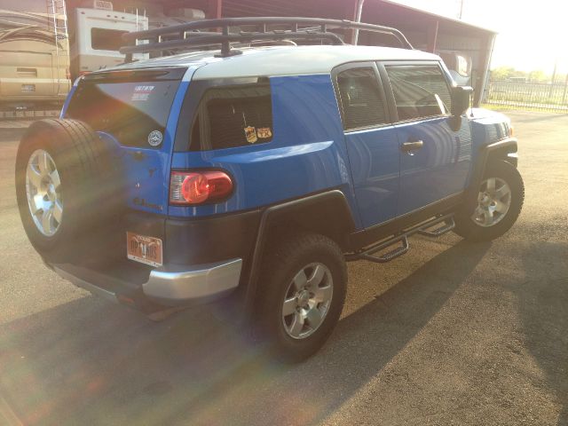 2007 Toyota FJ Cruiser Limited - 4X4 Quadra Drive