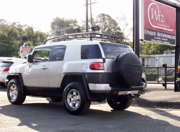 2008 Toyota FJ Cruiser LONG BASE Super Clean