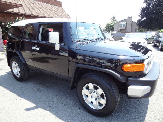 2008 Toyota FJ Cruiser Limited - 4X4 Quadra Drive