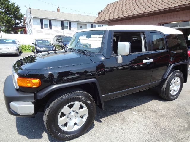 2008 Toyota FJ Cruiser Limited - 4X4 Quadra Drive