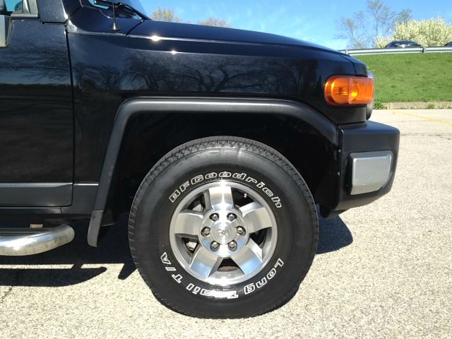 2008 Toyota FJ Cruiser Overland Sport Utility 4D