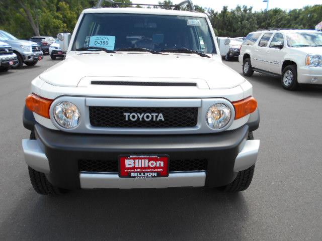 2010 Toyota FJ Cruiser LS 4X4 Leather