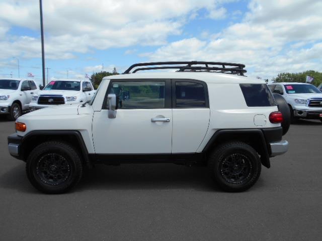 2010 Toyota FJ Cruiser LS 4X4 Leather