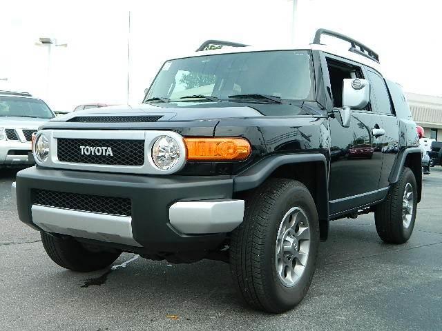 2011 Toyota FJ Cruiser V15