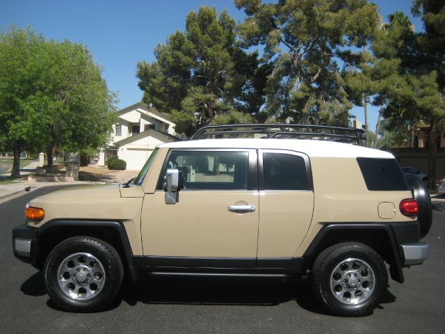 2011 Toyota FJ Cruiser Overland Sport Utility 4D